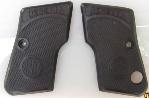 Beretta M950 & M950B Pistol without Safety Reproduction Replacement Grip Black B22 - 3444